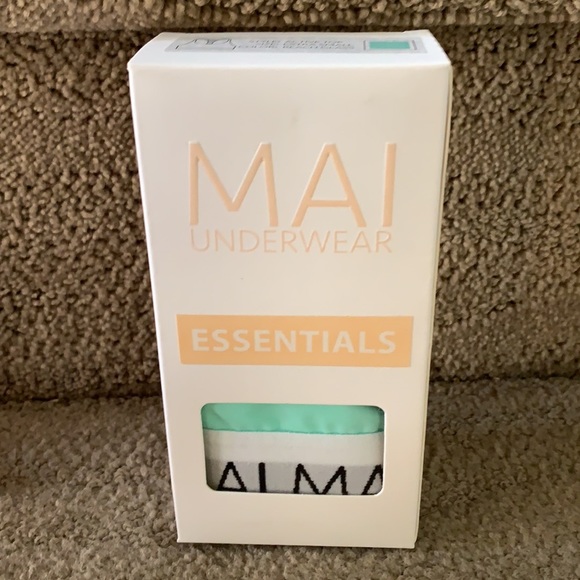 Mai active top size XS, S, M available - Picture 2 of 4